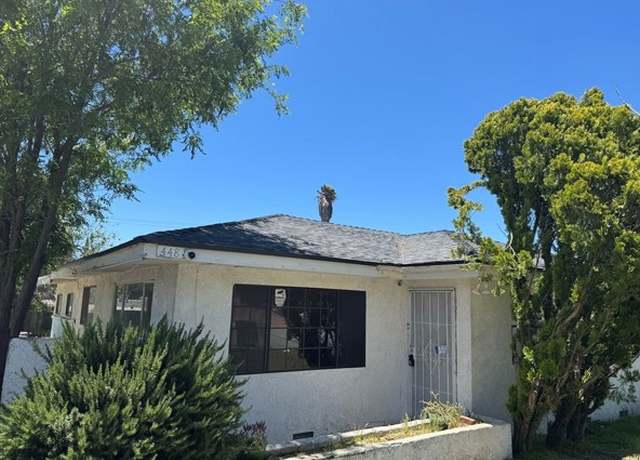 Photo of 448 W King St, Banning, CA 92220