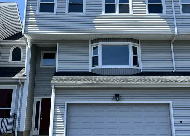 Property at 2445 Park Ave #24, Bridgeport, CT, 06604, 3 beds, 3 baths, [object Object]