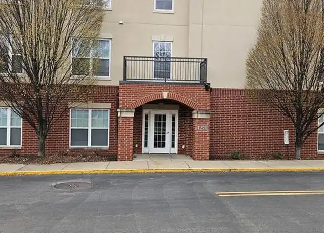 Property at 1270 Strassner Dr, Brentwood, MO, 63144, 2 beds, 2 baths, [object Object]