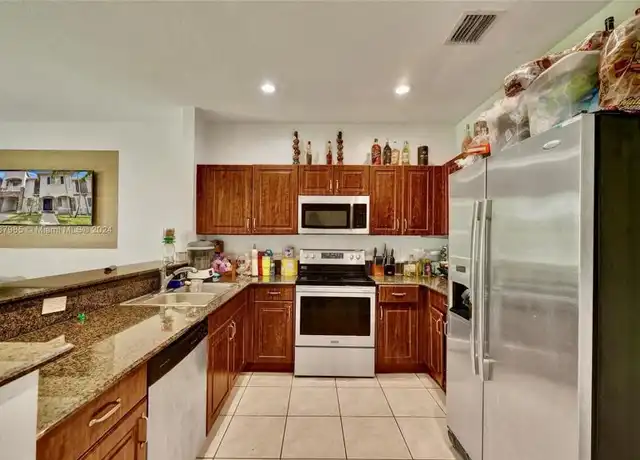 Property at 8271 SW 29th St, Miramar, FL, 33025, 3 beds, 2 baths, [object Object]