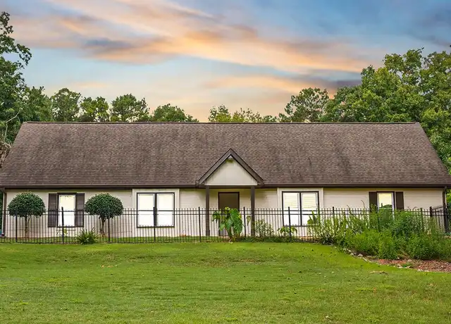 Property at 9285 Cedar Ridge Dr NW, Covington, GA, 30014, 3 beds, 2 baths, [object Object]