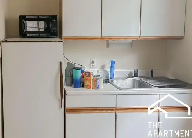 Property at 2882 N Clark St, Chicago, IL, 60657, 0 beds, 1 bath, [object Object]
