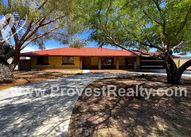 Property at 14207 Skyview Ln, Apple Valley, CA, 92307, 3 beds, 2 baths, [object Object]