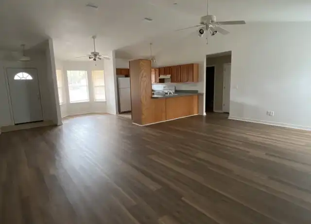 Property at 4621 Bobolink Way, Crestview, FL, 32539, 3 beds, 2 baths, [object Object]