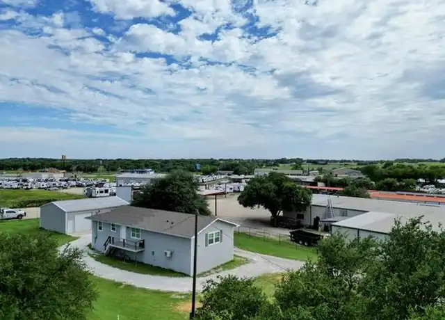 Property at 322 Lady Bird Rd, Woodway, TX, 76712, 3 beds, 2 baths, [object Object]