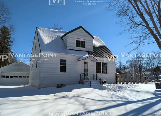 Property at 320 Houston St, Marinette, WI, 54143, 4 beds, 2 baths, [object Object]