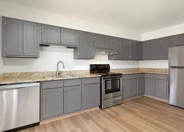 Property at Lakemont Apartments - 1751 Wilson Ave, Loveland, CO, 80538, 1-2 bed, 1-1.5 bath, [object Object]