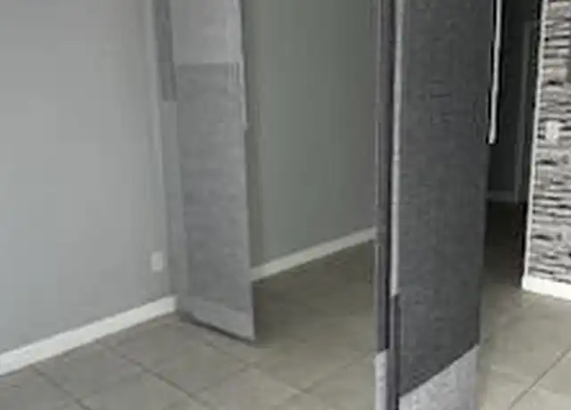 Property at 6226 Miramar Pkwy Unit 6, Miramar, FL, 33023, 1 bed, 1 bath, [object Object]