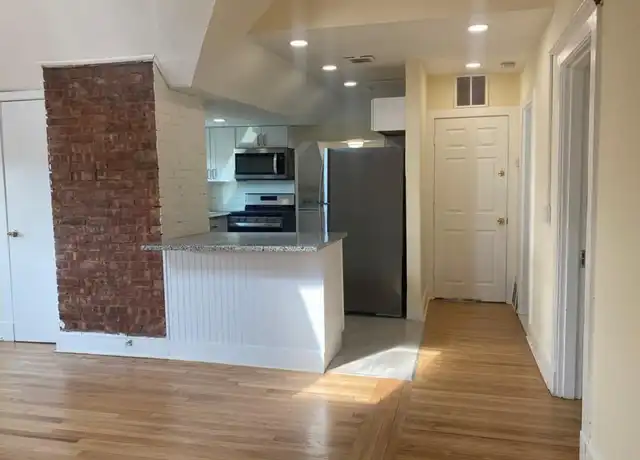 Property at 69 Fountain St Unit 3, New Haven, CT, 06515, 2 beds, 1 bath, [object Object]