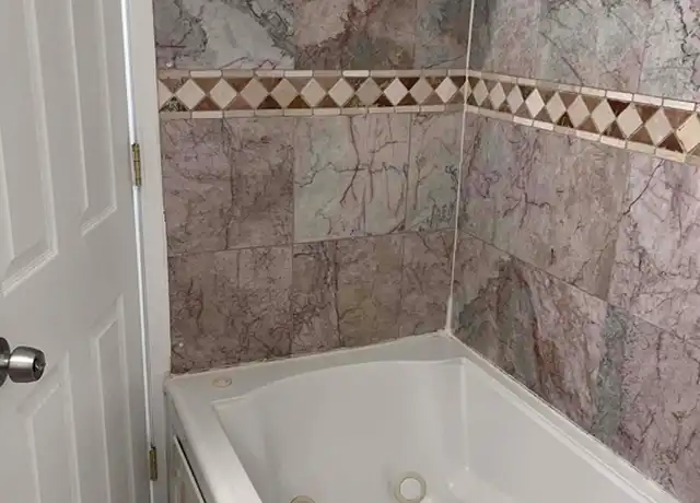 Property at 1534 W 114th Pl, Chicago, IL, 60643, 2 beds, 1 bath, [object Object]