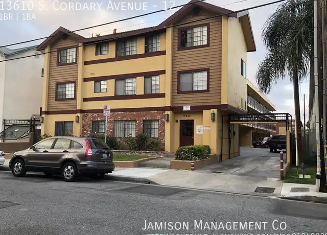Property at 13610 Cordary Ave Unit 12, Hawthorne, CA, 90250, 1 bed, 1 bath, [object Object]