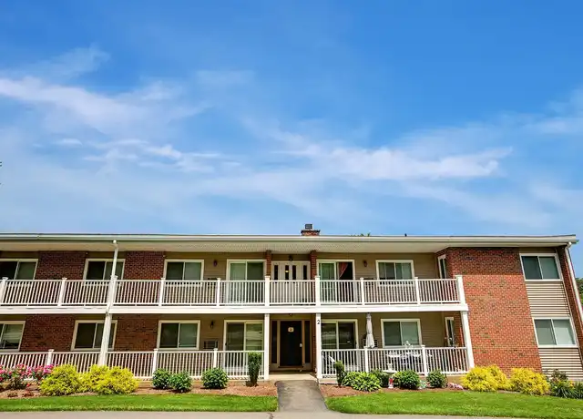 Property at Francis Crossing Apartment Homes - 6 Francis Dr, Randolph, MA, 02368, 1-3 bed, 1-1.5 bath, [object Object]
