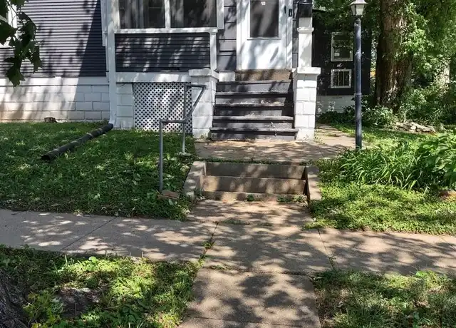 Property at 1417 N 31st St, Omaha, NE, 68131, 3 beds, 2 baths, [object Object]