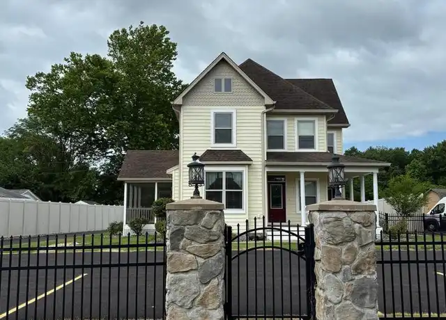 Property at 28795 Old Vlg Rd, Mechanicsville, MD, 20659, 5 beds, 4 baths, [object Object]