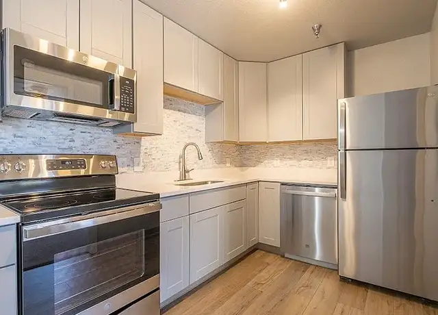 Photo of 7646 Highlands View Rd, Truckee, CA 96161