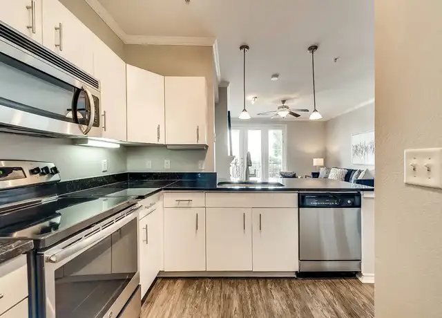 Property at Broadstone Paragon - 2403 N Washington Ave, Dallas, TX, 75204, 1 bed, 1 bath, [object Object]