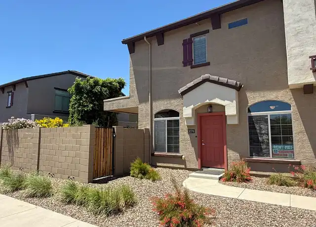Property at 2725 E Mine Creek Rd, Phoenix, AZ, 85024, 2 beds, 2.5 baths, [object Object]
