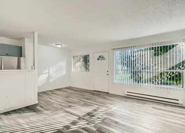 Property at 22805 30th Ave S Unit A, Des Moines, WA, 98198, 1 bed, 1 bath, [object Object]