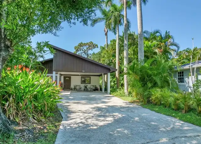 Property at 1536 Alhambra Dr, Fort Myers, FL, 33901, 3 beds, 2 baths, [object Object]