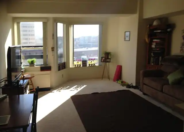 Property at 6363 Christie Ave #614, Emeryville, CA, 94608, 1 bed, 1 bath, [object Object]