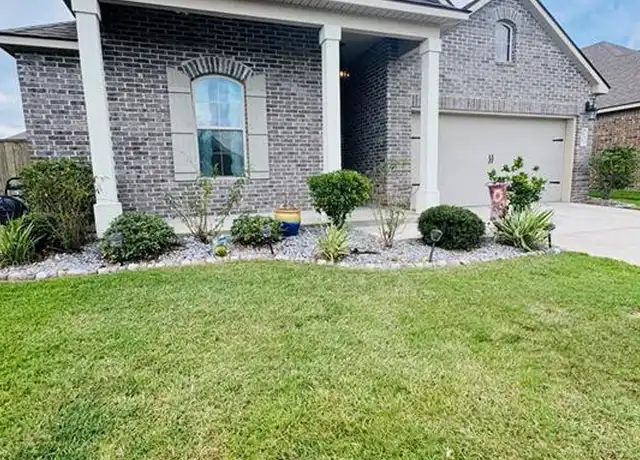 Property at 677 Cat Island Ct, Slidell, LA, 70461, 4 beds, 2 baths, [object Object]