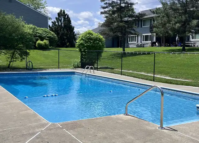 Property at 248 Quarry Hill Rd #76, South Burlington, VT, 05403, 2 beds, 1 bath, [object Object]