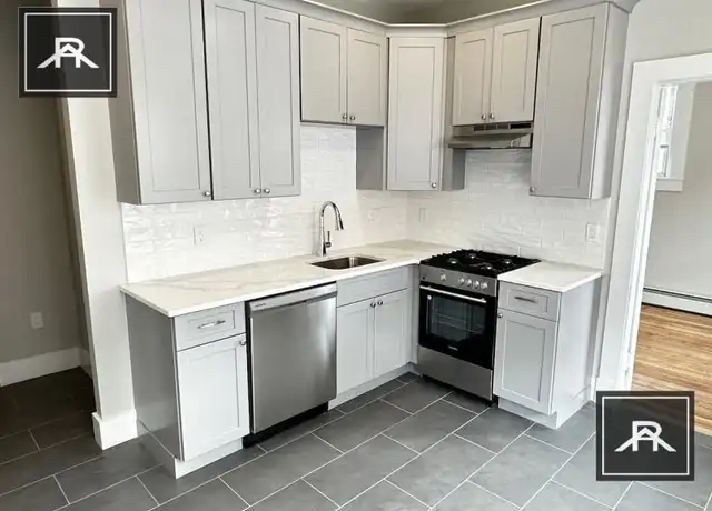 Property at 1284 Commonwealth Ave, Allston, MA, 02134, 5 beds, 2 baths, [object Object]