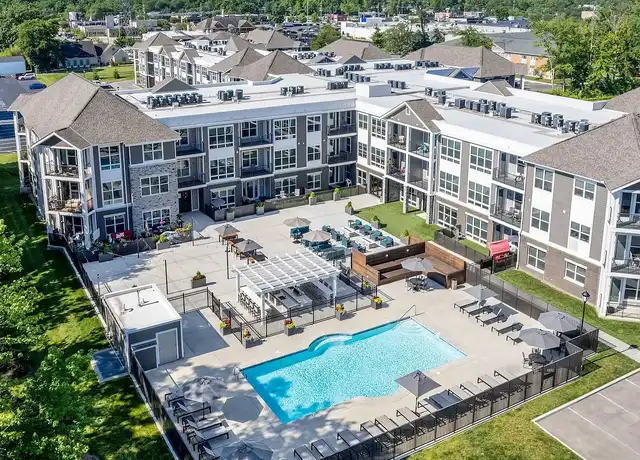 Property at One30 at Stonegate - 7945 Stonegate Dr, Cincinnati, OH, 45255, 1-2 bed, 1-2 bath, [object Object]