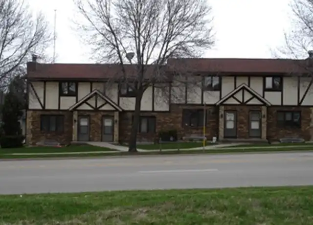 Property at 6763 Hammersley Rd, Madison, WI, 53711, 3 beds, 2.5 baths, [object Object]