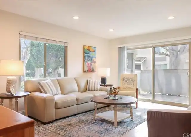Property at 16872 Cod Cir Unit A, Huntington Beach, CA, 92647, 2 beds, 1 bath, [object Object]
