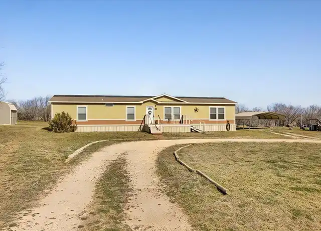 Property at 1750 Wildhorse Ln, Stephenville, TX, 76401, 4 beds, 2 baths, [object Object]