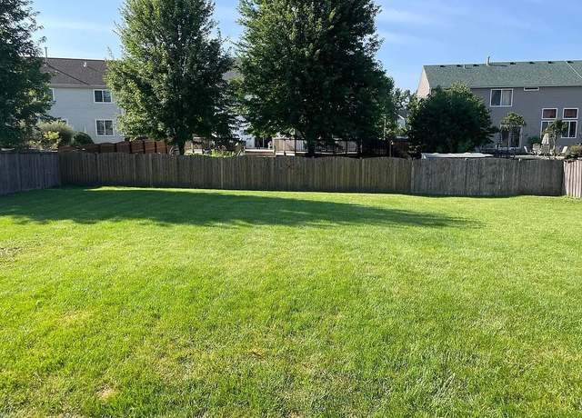 Photo of 986 Cotherstone Pl, Antioch, IL 60002
