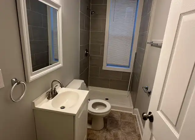 Property at 2508 E Madison St, Baltimore, MD, 21205, 3 beds, 2 baths, [object Object]
