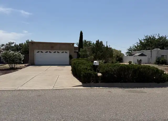 Property at 3208 20th Ave SE, Rio Rancho, NM, 87124, 3 beds, 2 baths, [object Object]