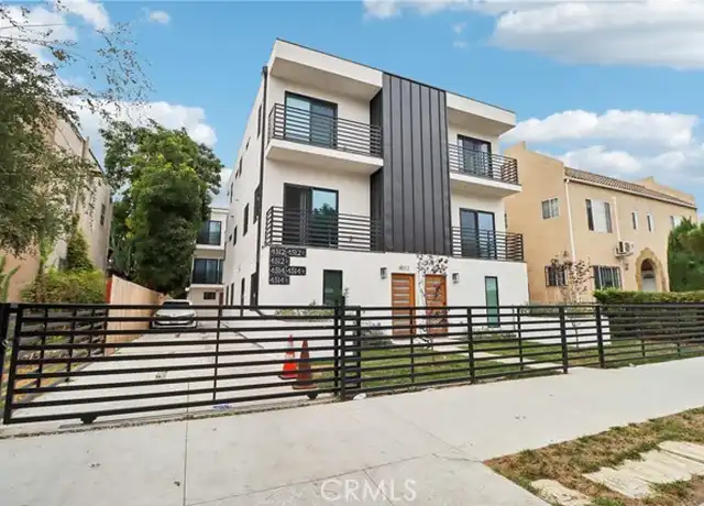 Property at 4514 Saint Elmo Dr Unit 1/2, Los Angeles, CA, 90019, 3 beds, 3 baths, [object Object]
