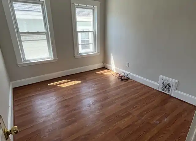Property at 39 Granite Ave Unit 2, Boston, MA, 02124, 3 beds, 1 bath, [object Object]