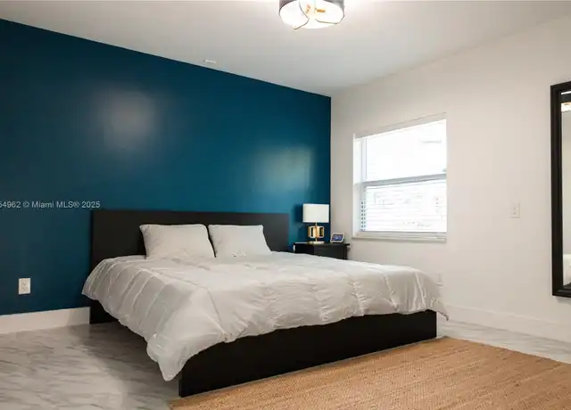 Property at 224 Meridian Ave #6, Miami Beach, FL, 33139, 1 bed, 1 bath, [object Object]