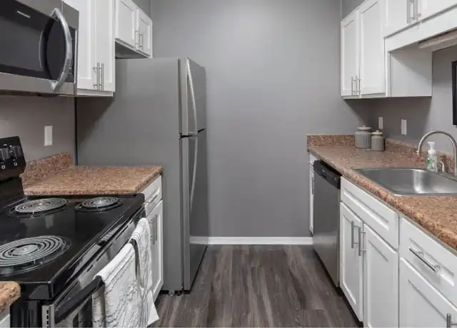 Property at Reserve at Boardwalk - 6121 Boardwalk Blvd, Montgomery, AL, 36117, 1 bed, 1 bath, [object Object]