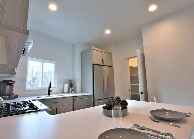 Property at Carlsbad Crossing - 4500 N Carlsbad Way, Boise, ID, 83703, 2 beds, 2.5 baths, [object Object]