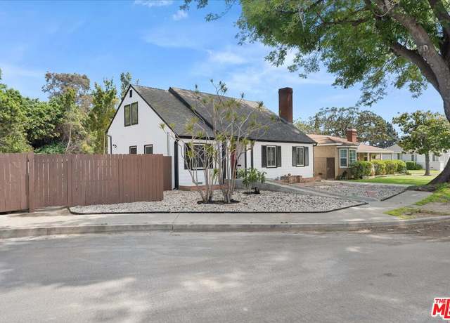 Photo of 2828 Greenfield Ave, Los Angeles, CA 90064
