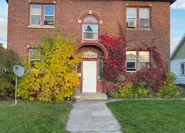 Property at 2318 John Ave Unit A, Superior, WI, 54880, 1 bed, 1 bath, [object Object]