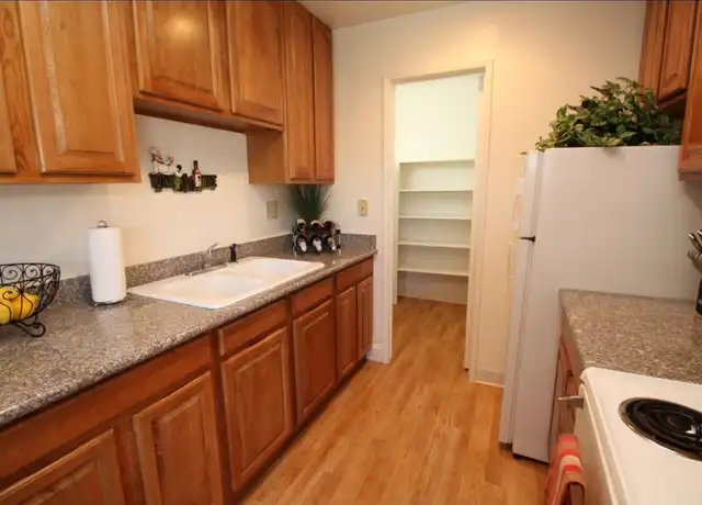 Property at Prospera Square - 1176 Rosemarie Ln, Stockton, CA, 95207, 1-2 bed, 1 bath, [object Object]