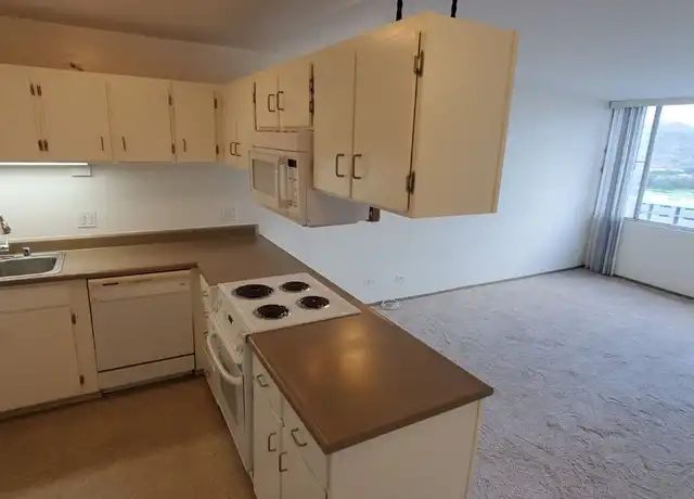 Property at 3045 Ala Napuaa Pl #801, Honolulu, HI, 96818, 1 bed, 1 bath, [object Object]