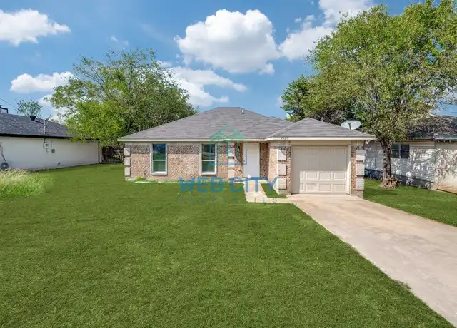 Property at 2429 Kemp St, Dallas, TX, 75241, 4 beds, 2 baths, [object Object]