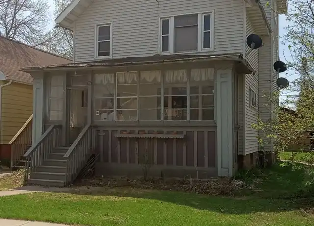 Property at 310 8th St S Apt 1, Virginia, MN, 55792, 1 bed, 1 bath, [object Object]