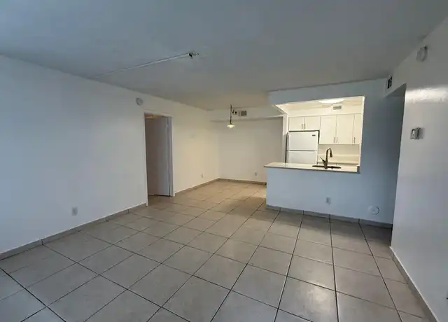 Property at 10029 Winding Lake Rd #104, Sunrise, FL, 33351, 2 beds, 2 baths, [object Object]