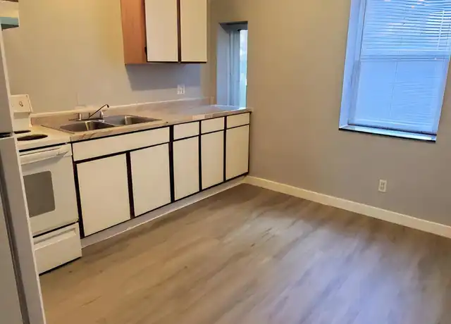Property at 312 N 26th Ave, Minneapolis, MN, 55411, 3 beds, 1 bath, [object Object]