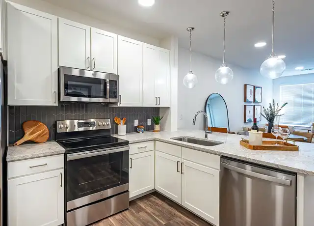 Property at Creekside Park The Grove - 8440 Creekside Green Dr, Spring, TX, 77389, 1-3 bed, 1-2 bath, [object Object]