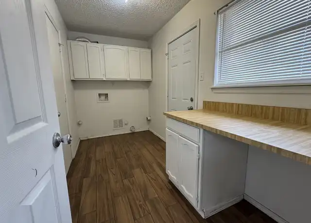 Property at 12 Western Briar Rd, Roswell, NM, 88201, 3 beds, 2 baths, [object Object]