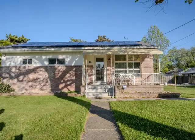 Property at 14 N 11th St, Villas, NJ, 08251, 2 beds, 1 bath, [object Object]